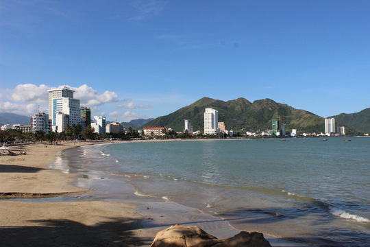 Những[-]dự[-]án[-]"bóp[-]chết"[-]vịnh[-]Nha[-]Trang